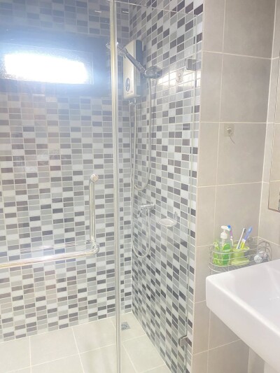 เดอะ เบส เพชรเกษม / THE BASE Phetkasem