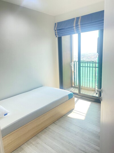 เดอะ เบส เพชรเกษม / THE BASE Phetkasem