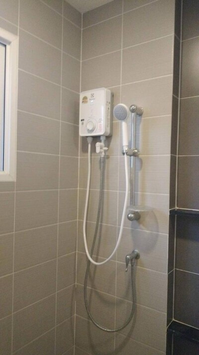 เซนโทร พหลฯ - วิภาวดี / 🛏 4 ห้องนอน | 🚿 3 ห้องน้ำ | 🚗 2 ที่จอดรถ-10