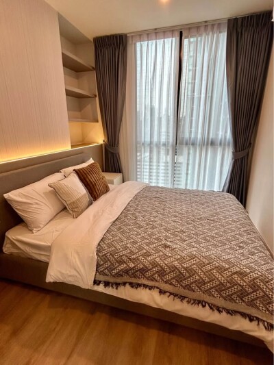 โนเบิล นิว ดิสทริค อาร์ไนน์ / Noble Nue District R9