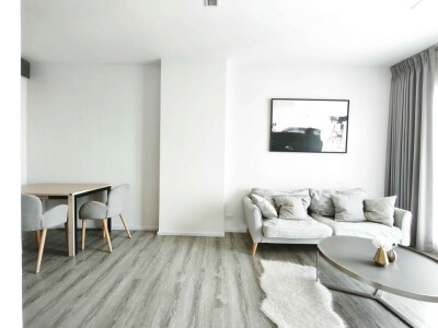 ไนท์บริดจ์ สกายริเวอร์ โอเชียน / Knightsbridge Sky River Ocean