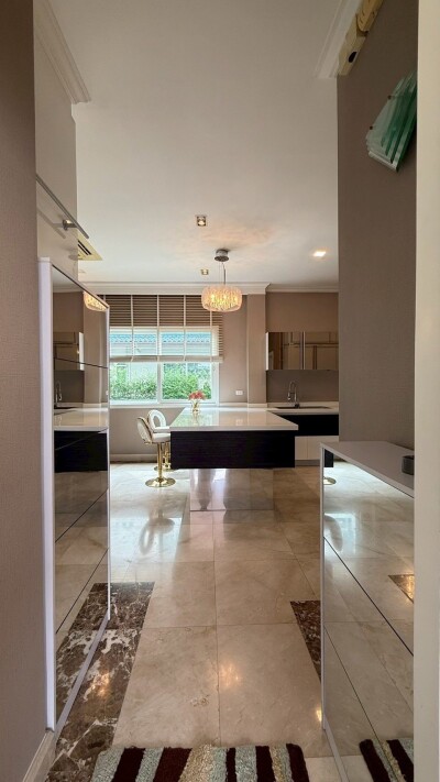 เพอร์เฟค มาสเตอร์พีซ สุขุมวิท 77-19