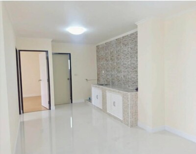 บ้านสวนซื่อตรง / Baan Suan Sue Trong-5