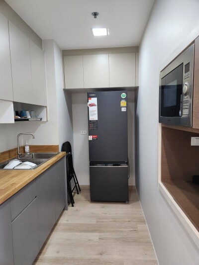 เดอะ รูม สาทร - ตากสิน / The Room Sathorn - Taksin