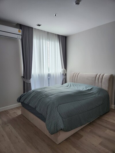 เดอะ รูม สาทร - ตากสิน / The Room Sathorn - Taksin