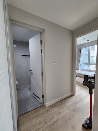 เดอะ รูม สาทร - ตากสิน / The Room Sathorn - Taksin