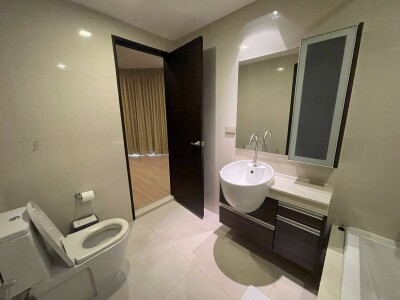 สกายวอล์ค และ เวลซ์ เรสซิเดนซ์ / Sky Walk & Weltz Residence-8