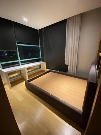 ชาเทรียม ริเวอร์ไซด์ เรสซิเด้นท์ / • พื้นที่กว้างขวางถึง 251.45 ตร.ม.-3