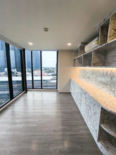 เคน แอททิจูด รัตนาธิเบศร์ / Ken Attitude Rattanathibet