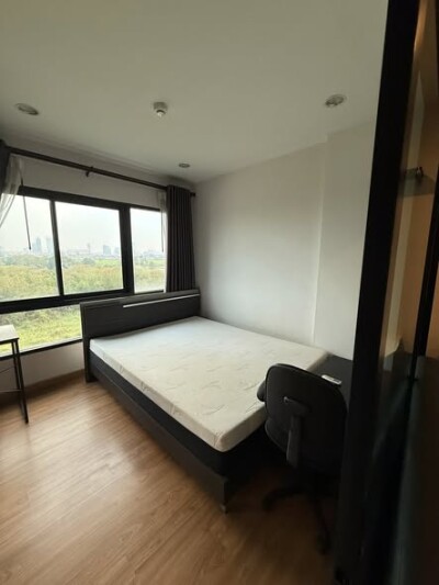 บี - ลีฟ ติวานนท์ / B - Live Tiwanon