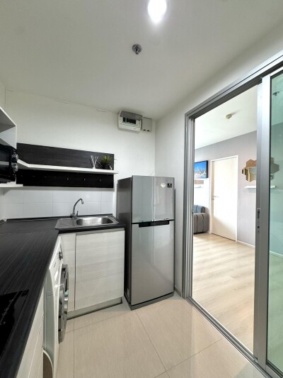 ไลฟ์ รัชดาภิเษก / Life Ratchadapisek