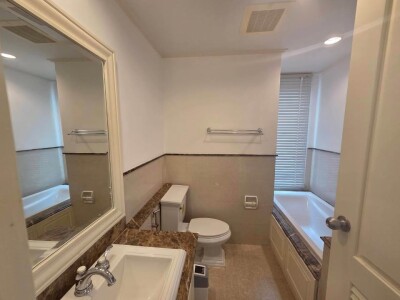 ลา วี ออง โรส เพลส / La Vie En Rose Place