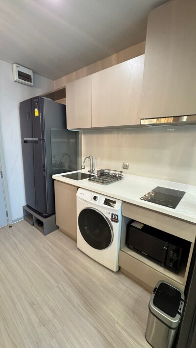 ไลฟ์ ลาดพร้าว / Life Ladprao