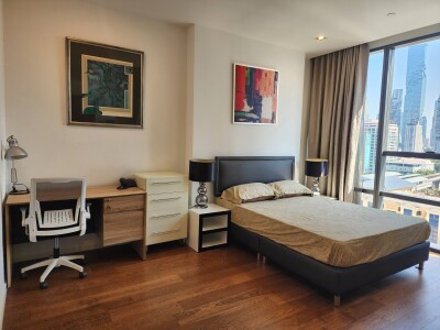 เดอะ แบงค็อค สาทร / The Bangkok Sathorn