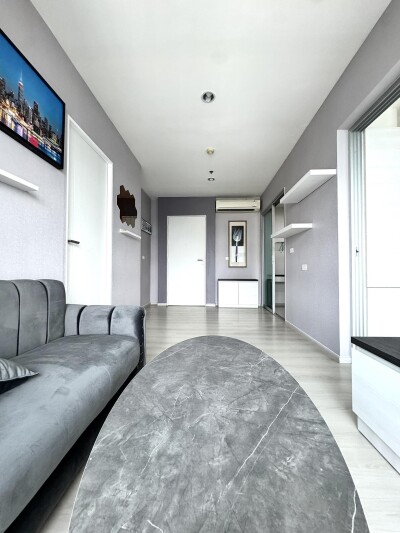 ไลฟ์ รัชดาภิเษก / Life Ratchadapisek