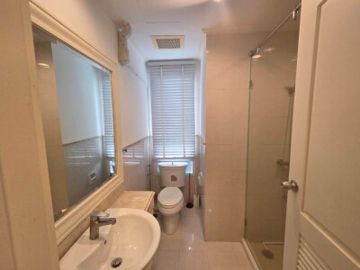 ลา วี ออง โรส เพลส / La Vie En Rose Place