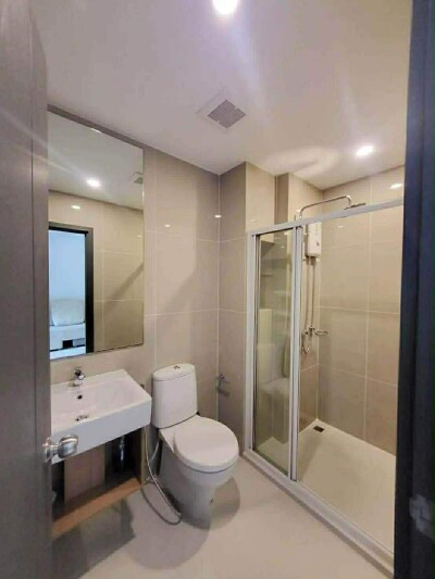 เอลลิโอ เดล เนสท์ / Elio del nest