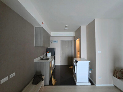 เอ สเปซ เมกา / A space Mega-5