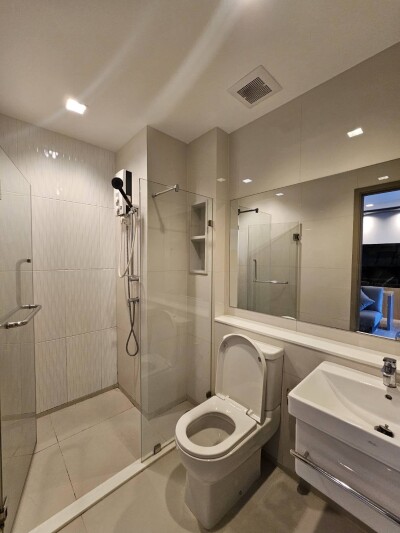 ไลฟ์ อโศก - พระราม 9 / Life Asoke - Rama 9