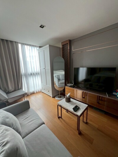 อัลติจูด สามย่าน - สีลม / Altitude Samyan - Silom