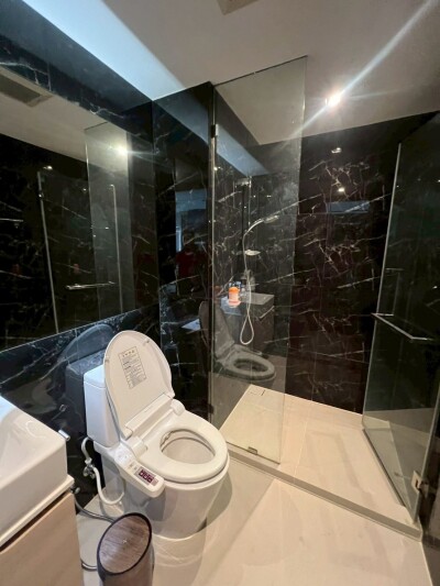 อัลติจูด สามย่าน - สีลม / Altitude Samyan - Silom