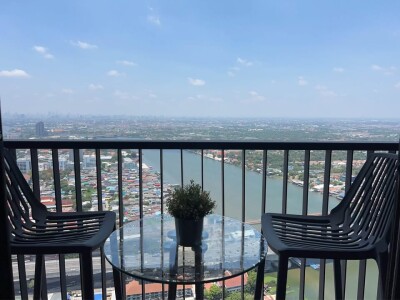 เดอะ โพลิแทน รีฟ / The Politan Rive