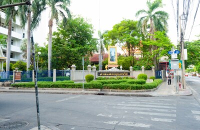 บางรัก คอนโดมิเนียม / Bangrak Condominium-14