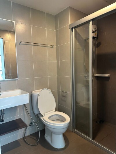 ลุมพินี ซีเล็คเต็ด จรัญ 65 - สิรินธร สเตชั่น / Lumpini Selected Charan 65 - Sirindhorn Station