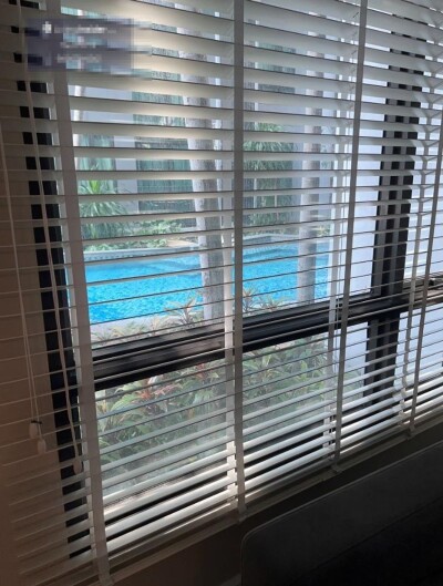 เมโทร ลักซ์ ริเวอร์ฟรอนท์ รัตนาธิเบศร์ / 2 ห้องนอน | 🚿 2 ห้องน้ำ 📐 พื้นที่ 65 ตร.ม.