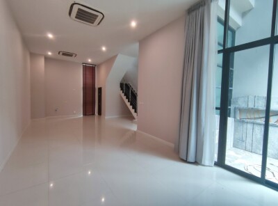 🔥🔥 ให้เช่า ทาวน์โฮม 4 ชั้น Park Lane Ekkamai 22 🔥🔥-6