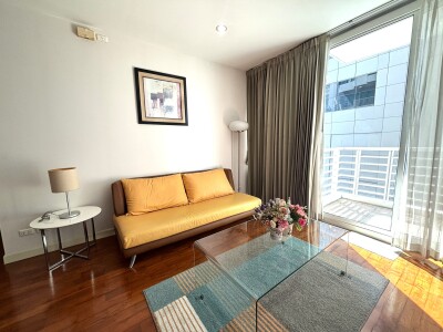 สิริ เรสซิเด้นซ์ สุขุมวิท 24 / Siri Residence Sukhumvit 24