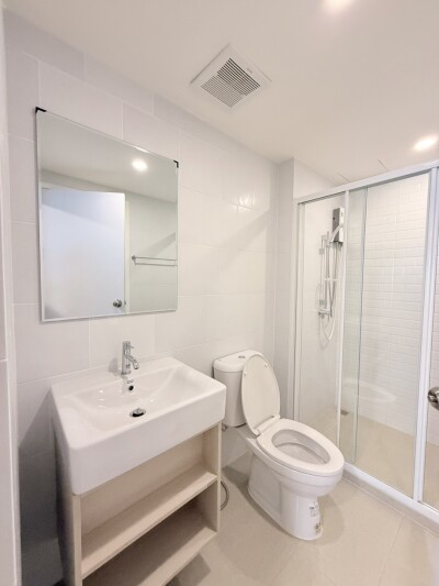 ชีวาทัย ฮอลล์มาร์ค ลาดพร้าว - โชคชัย 4 / Chawathai Hallmark Ladprao - Chokchai 4-7