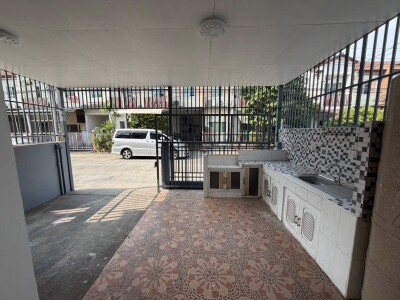 ไลโอ วงแหวน - ปิ่นเกล้า (ซอยวัดพระเงิน)-2