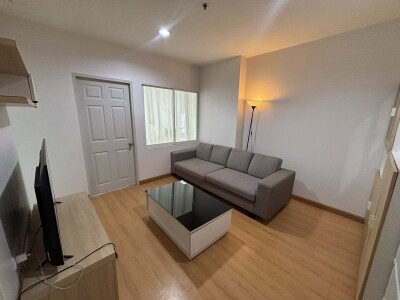 ไลฟ์ แอท รัชดา - สุทธิสาร / Life @ Ratchada - Sutthisan