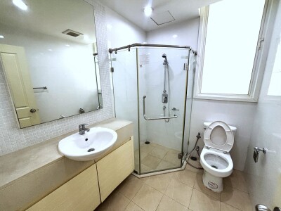 สิริ เรสซิเด้นซ์ สุขุมวิท 24 / Siri Residence Sukhumvit 24