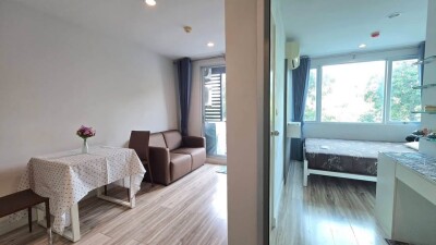 สัมมากร เอสเก้า คอนโดมิเนียม / Sammakorn S9 Condominium