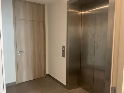 โนเบิล เพลินจิต /  45 ตรม. ตึกC ชั้น 23 *