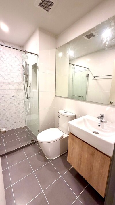 ชีวาทัย ปิ่นเกล้า / Chewathai Pinklao-9