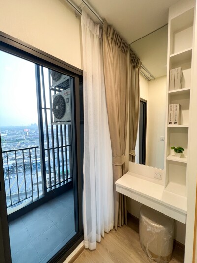 ไลฟ์ พระราม 4 - อโศก / Life Rama 4 - Asoke-9