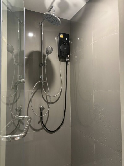 โกรว รัตนาธิเบศร์ / Grow Rattanathibet