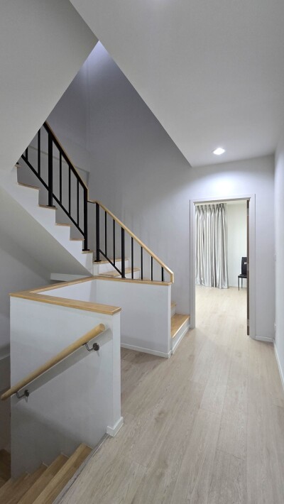 อัพเดตล่าสุด 11/8/2568 : นิว คอนเน็กซ์ เฮาส์ ดอนเมือง / • พื้นที่ใช้สอย 190 ตารางเมตร • แบบบ้าน TANGO •-4