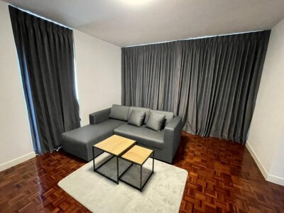 ริเวียร่า คอนโดมิเนียม / Riviera Condominium-1