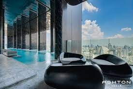 แอชตัน อโศก / Ashton Asoke