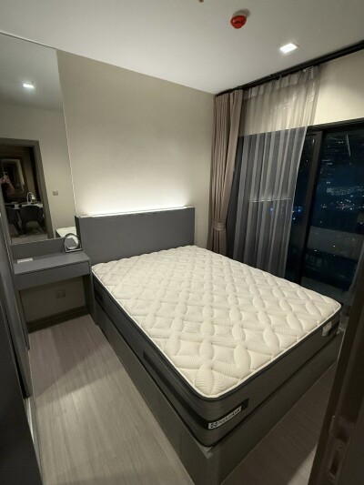 ไลฟ์ อโศก - พระราม 9 / Life Asoke - Rama 9