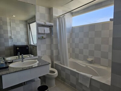 อัพเดทล่าสุด 6/12/2568 : ดอะ คัลเลอร์ ลีฟวิ่ง คอนโดมิเนียม / The Color Living Condominium-8