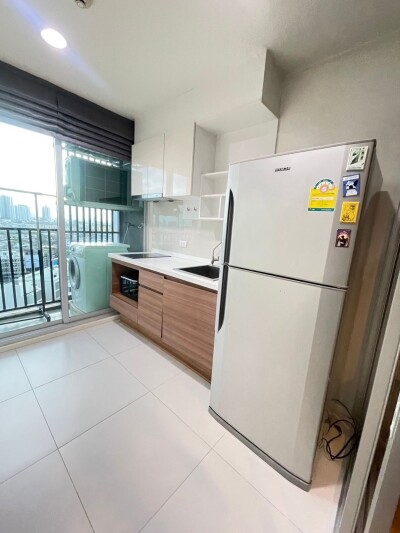 ฟิวส์ จันทน์ - สาทร / Fuse Chan - Sathorn