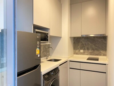 วิสซ์ดอม อินสไปร์ สุขุมวิท / 2  นอน​ 1 น้ำ​  48 ตรม. เฟอครบ-7