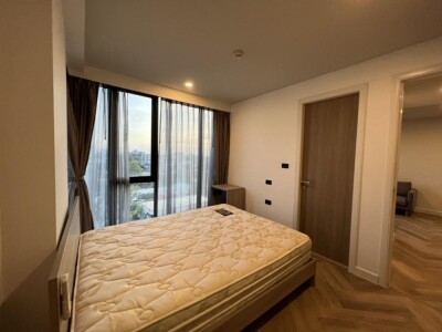 ฟินน์ อารีย์ / Fynn Aree-5