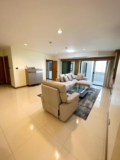 ฟิฟตี้ ฟิฟท์ ทาวเวอร์ ทองหล่อ / Fifty Fifth Tower Thonglor-3