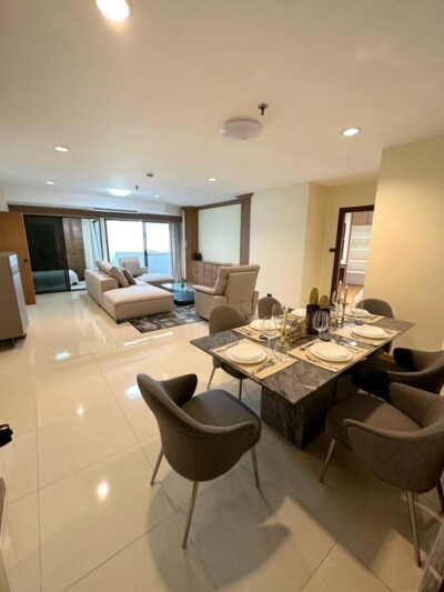 ฟิฟตี้ ฟิฟท์ ทาวเวอร์ ทองหล่อ / Fifty Fifth Tower Thonglor-10